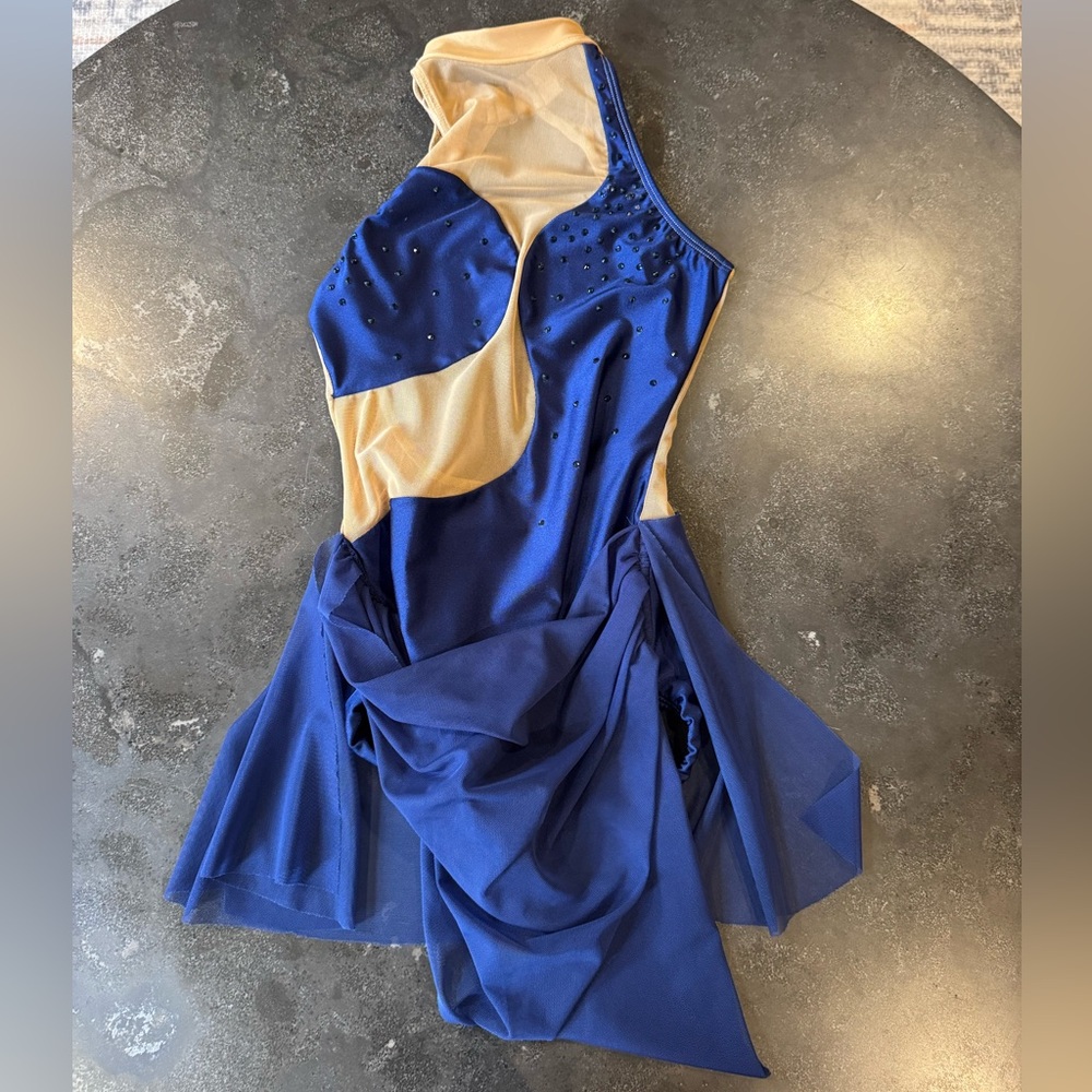 Elegant Blue and Cream Women's Dance Costume